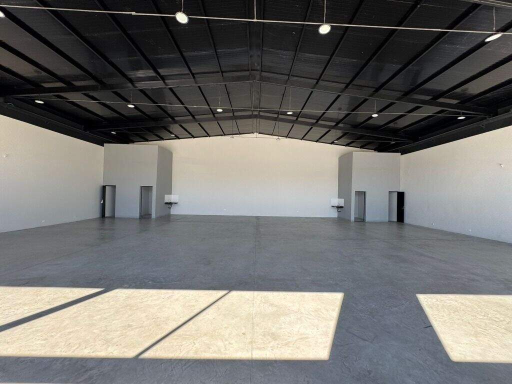 Salão para aluguel no Campestre: 