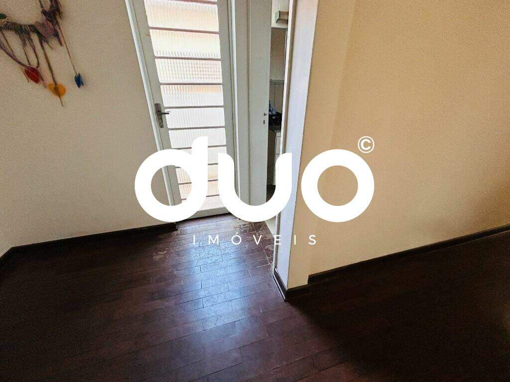 Casa à venda no Alto: 