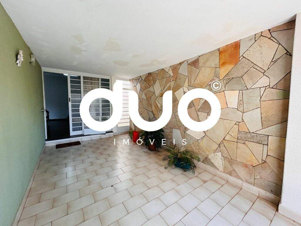 Casa à venda no Alto: 