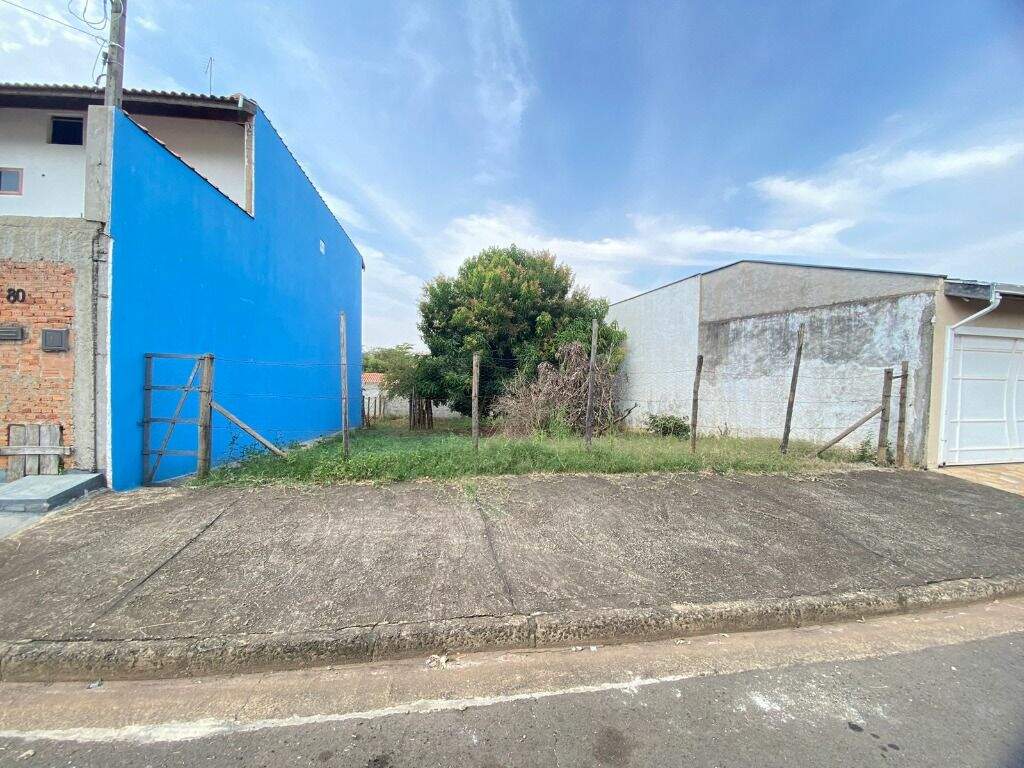 Terreno à venda no Guamium: 