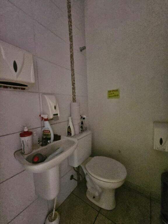 Salão para aluguel no Piracicamirim: 