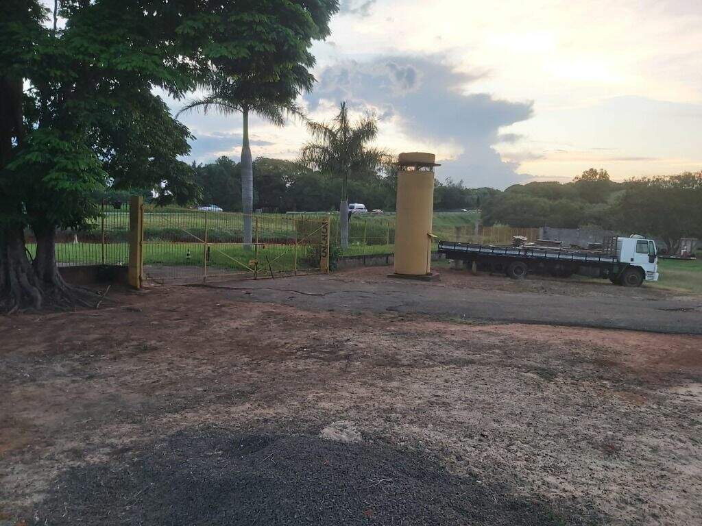 Área à venda no Conceição: 