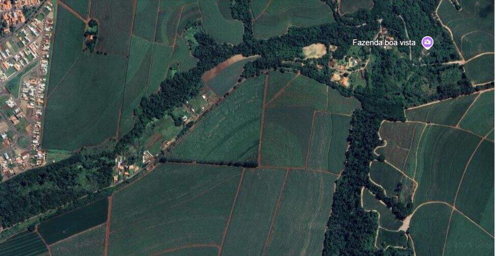 Área à venda no Dois Córregos: 