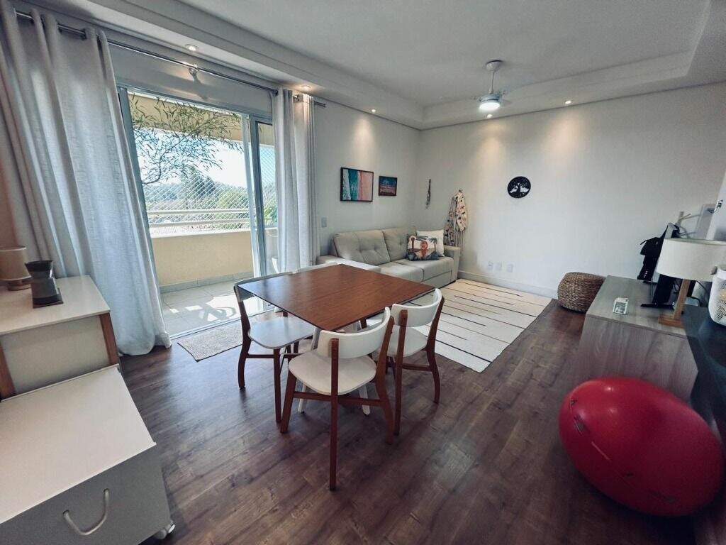 Apartamento à venda no Parque Santa Cecília: 