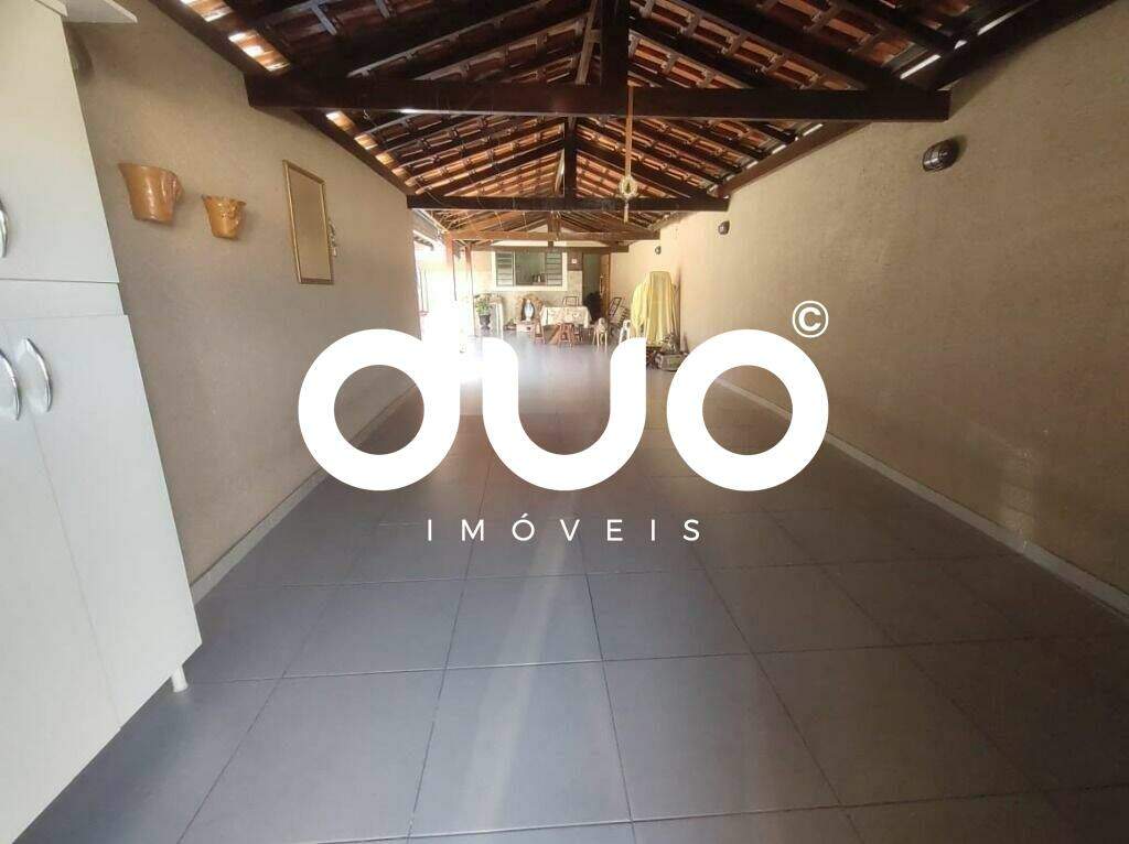 Casa à venda no Jardim Monumento: 