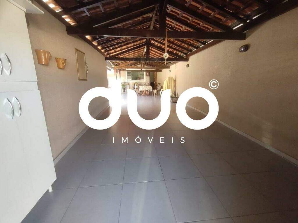 Casa à venda no Jardim Monumento: 