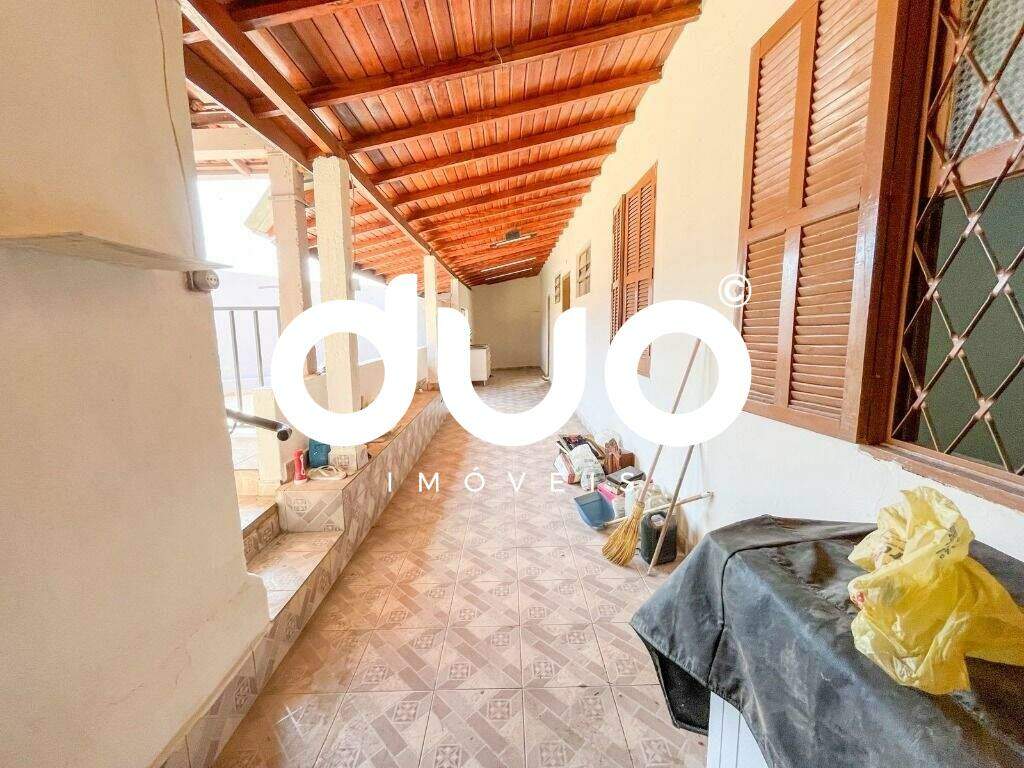 Casa à venda no Garças: 
