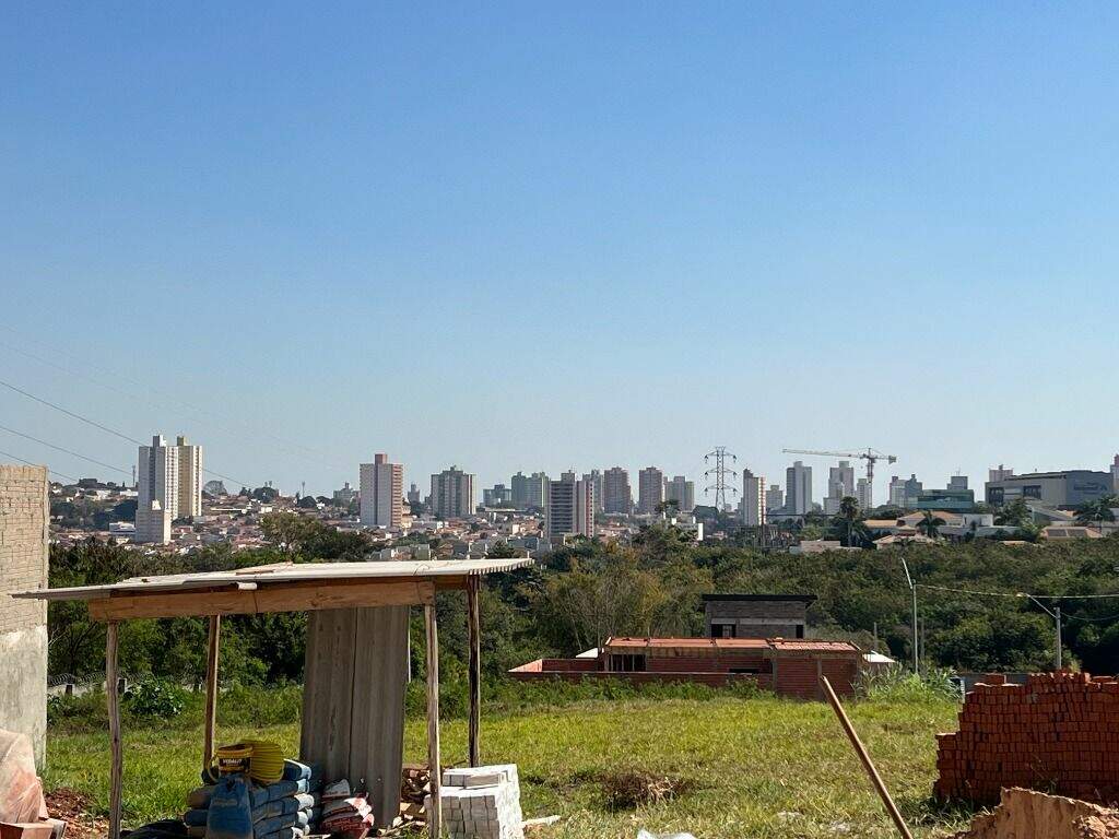 Terreno à venda no Água Seca: 
