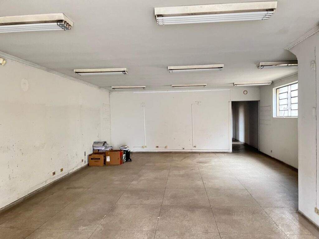 Salão à venda no Vila Rezende: 
