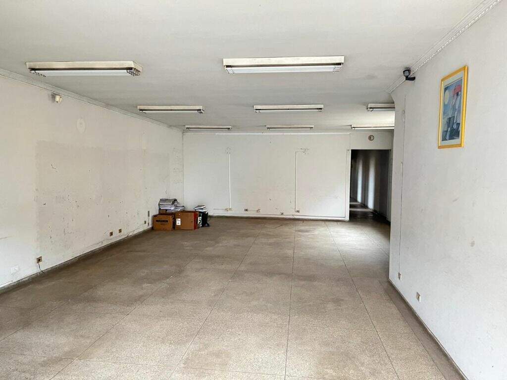 Salão à venda no Vila Rezende: 