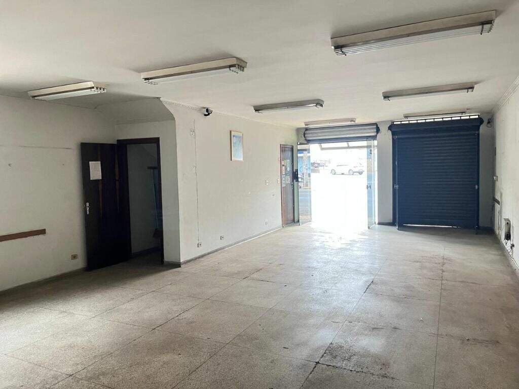 Salão à venda no Vila Rezende: 