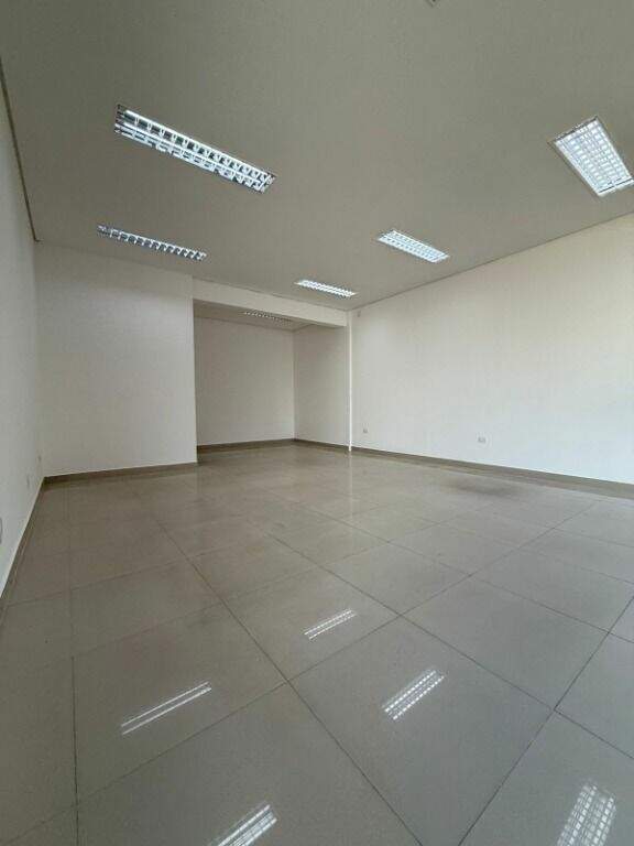 Sala para aluguel no Centro: 