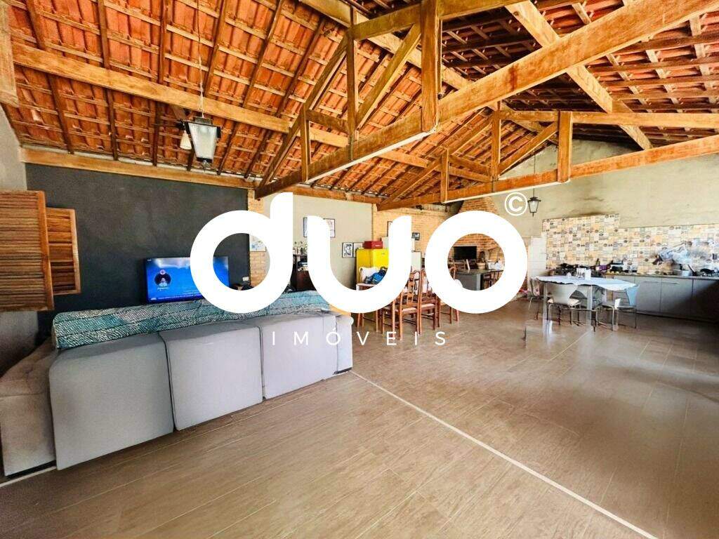 Casa à venda no Jardim São Francisco: 
