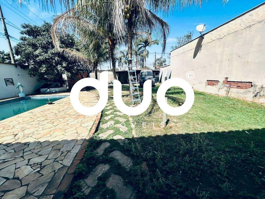 Casa à venda no Jardim São Francisco: 