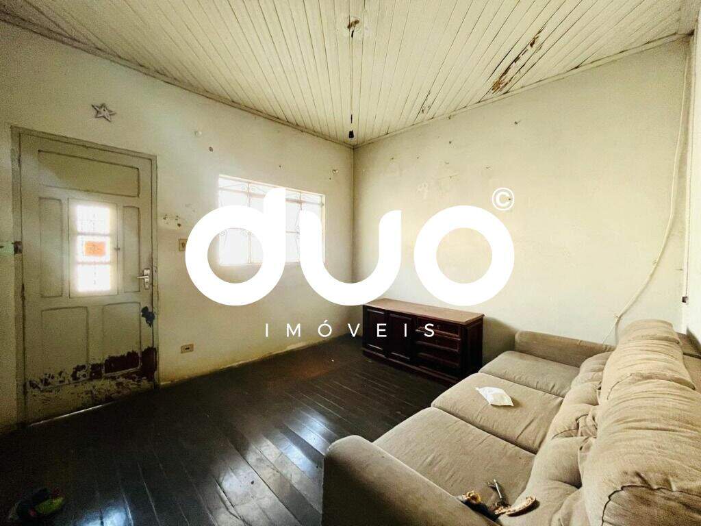 Casa à venda no Alto: 