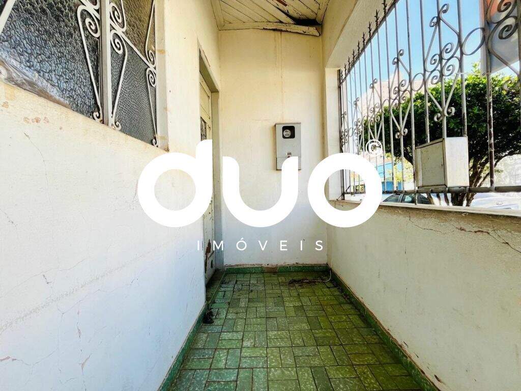 Casa à venda no Alto: 