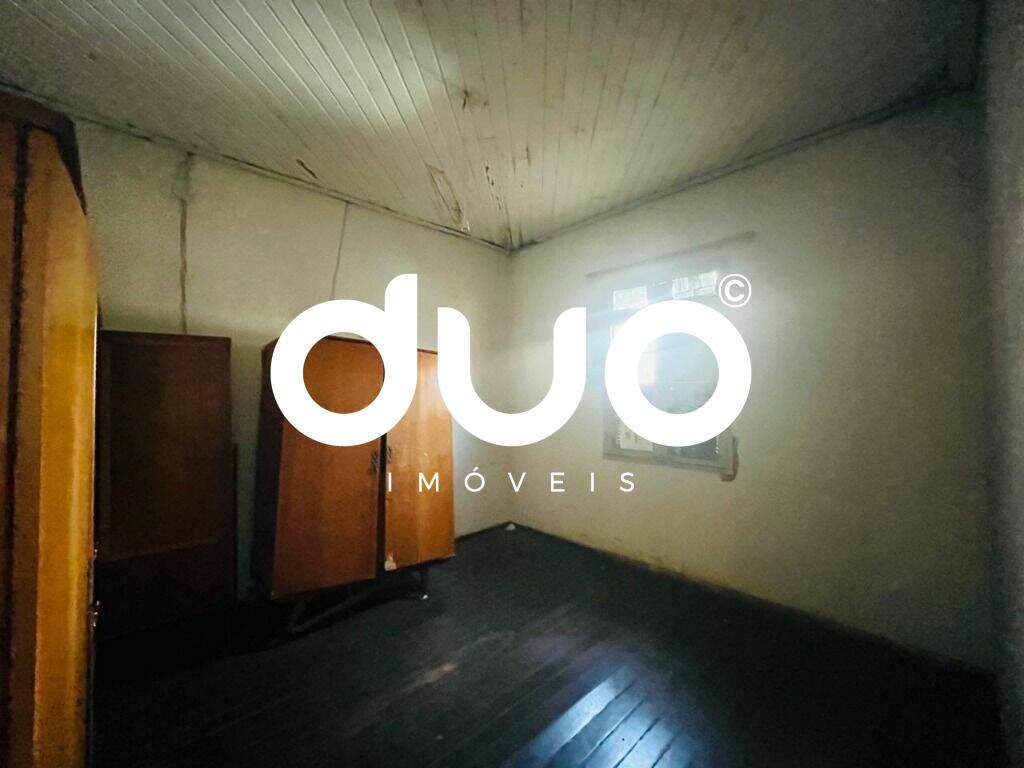 Casa à venda no Alto: 