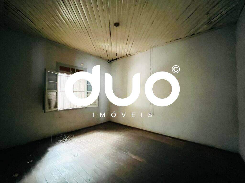 Casa à venda no Alto: 
