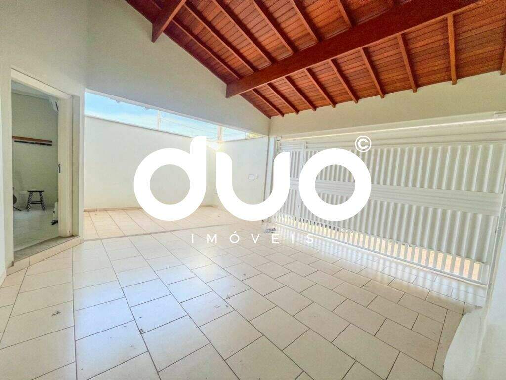 Casa à venda no Panorama: 