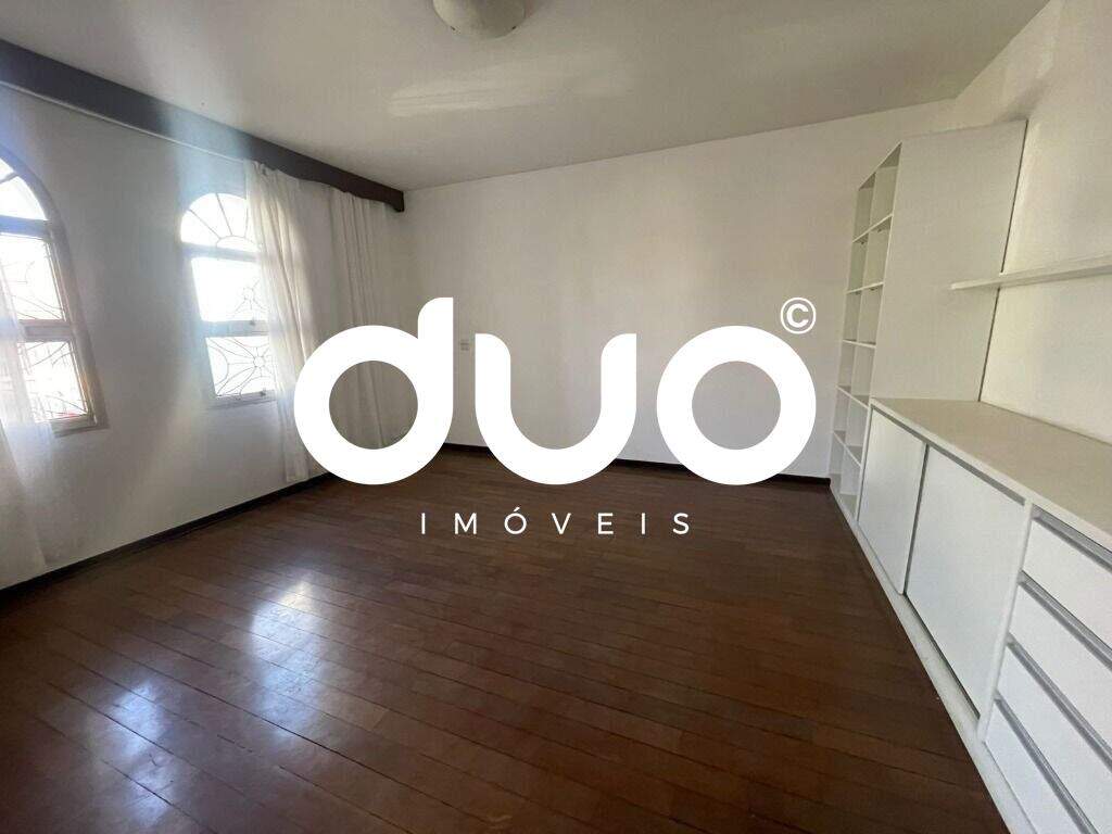 Casa à venda no Paulista: 