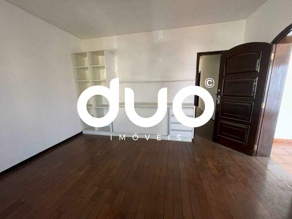 Casa à venda no Paulista: 