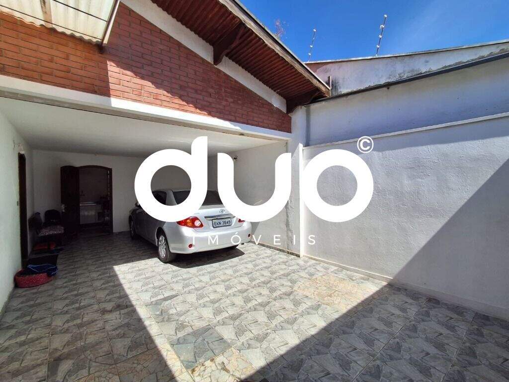 Casa à venda no Jardim Monumento: 
