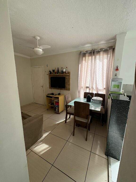 Apartamento à venda no Santa Terezinha: 