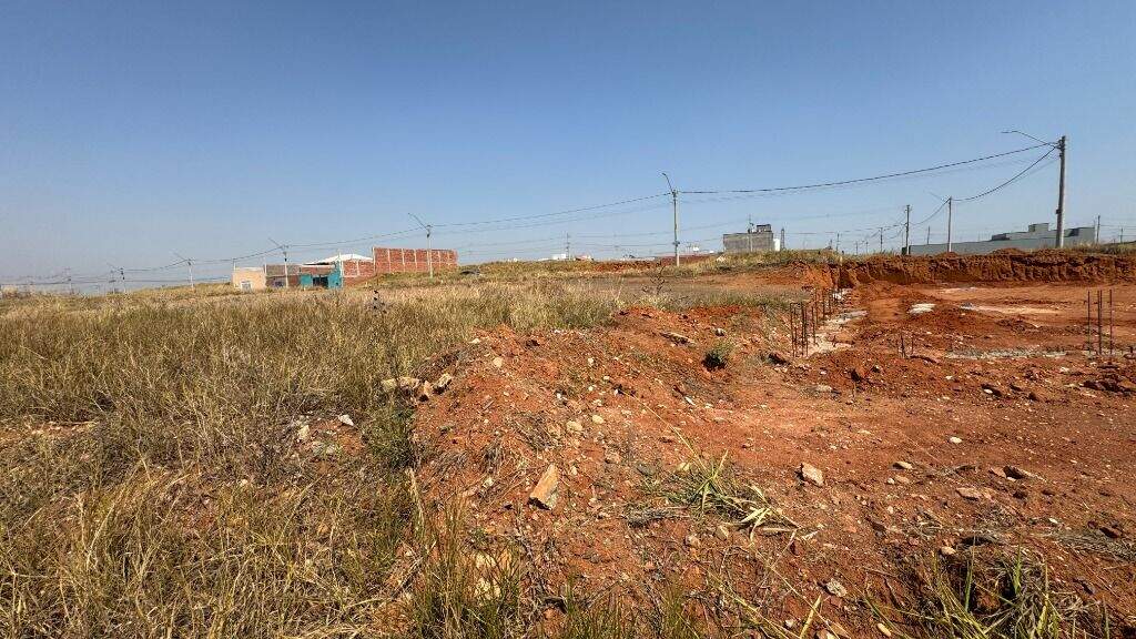 Terreno à venda no Vale do Sol: 