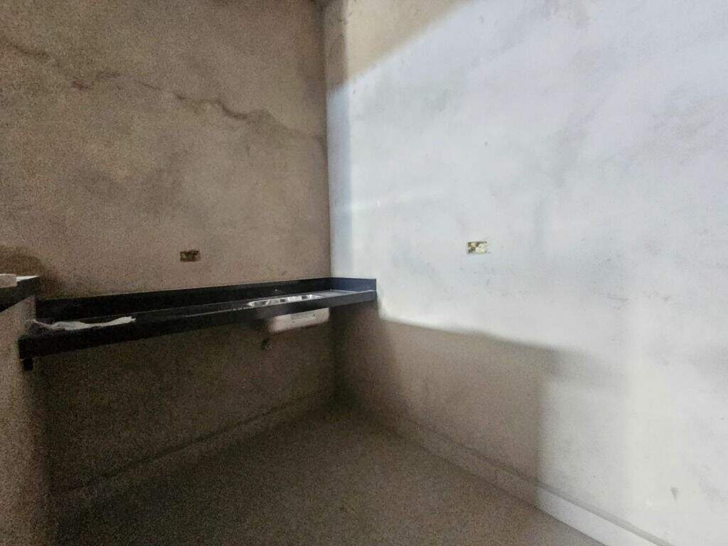 Salão para aluguel no Dois Córregos: 