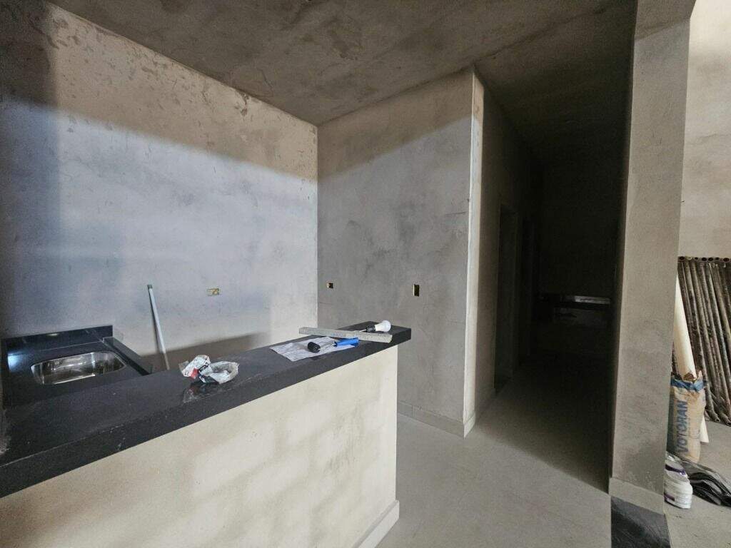 Salão para aluguel no Dois Córregos: 
