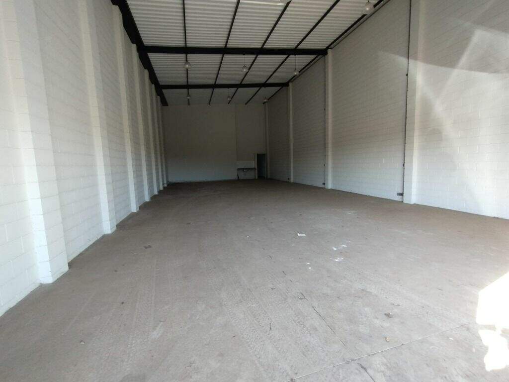 Barracão para aluguel no Piracicamirim: 