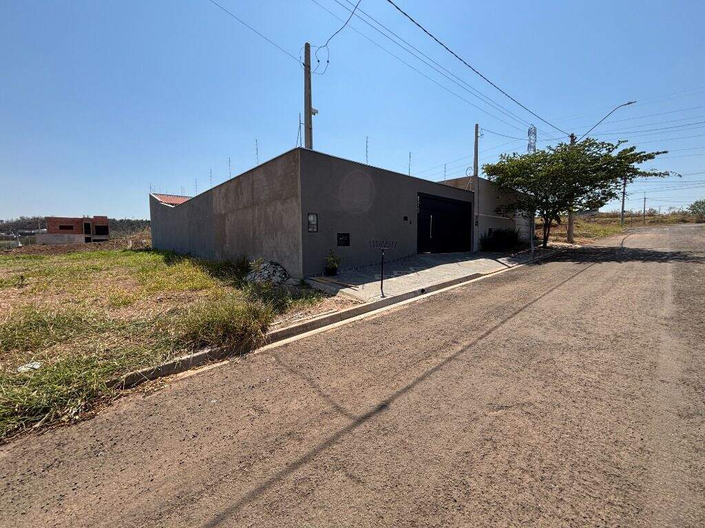Terreno à venda no Vivendas: 
