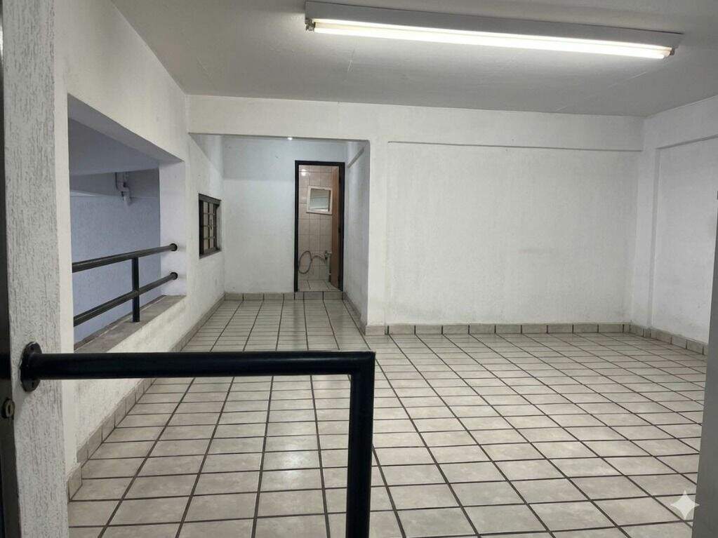 Salão para aluguel no Centro: 