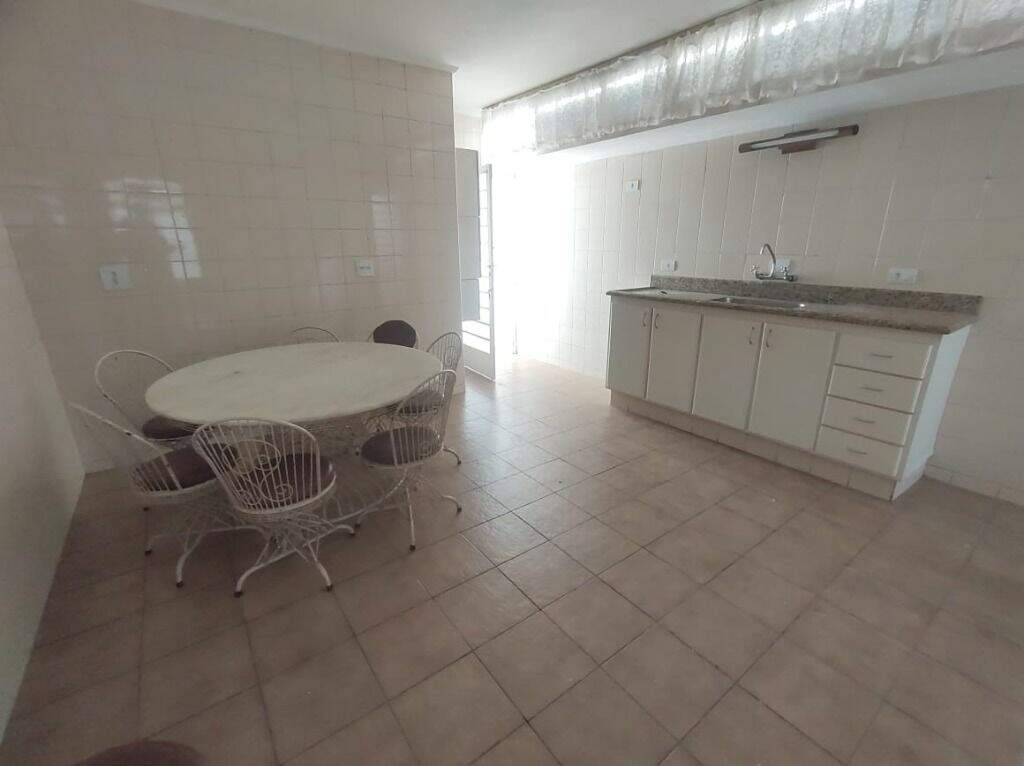 Casa para aluguel no Jardim Europa: 