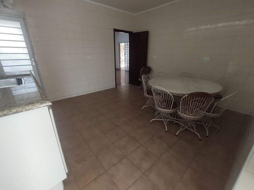 Casa para aluguel no Jardim Europa: 