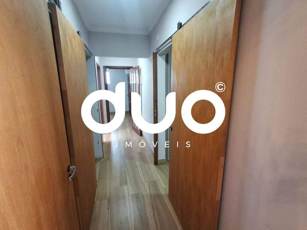 Casa à venda no Paulicéia: 