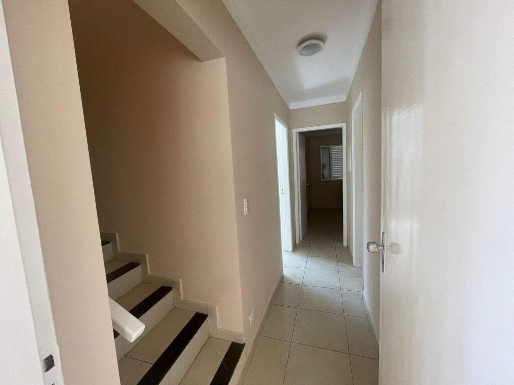 Casa para aluguel no Alto: 