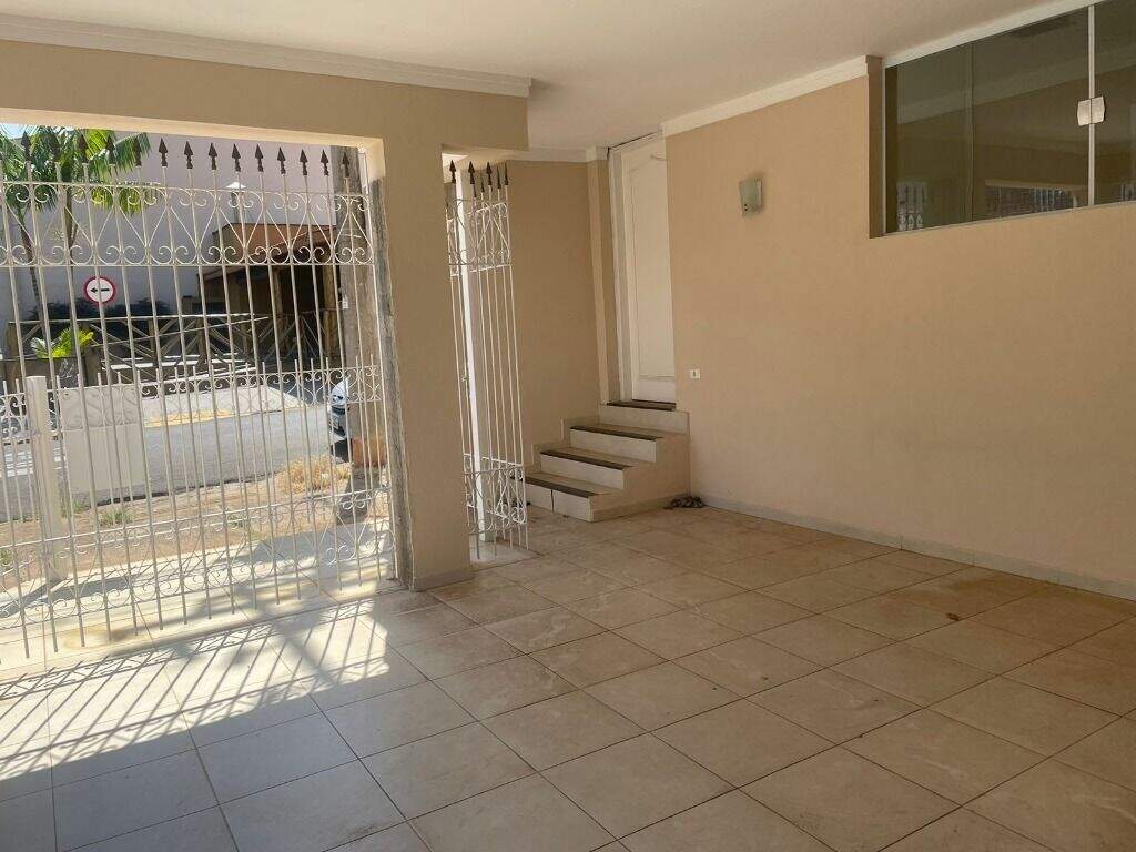 Casa para aluguel no Alto: 