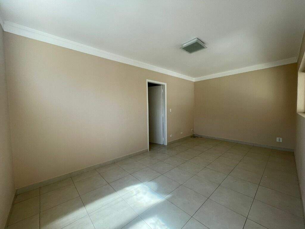 Casa para aluguel no Alto: 