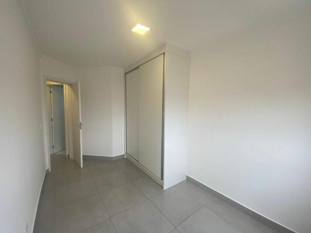 Apartamento à venda no Paulicéia: 