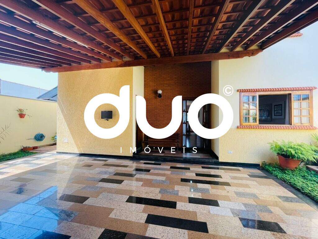 Casa à venda no Nova América: 