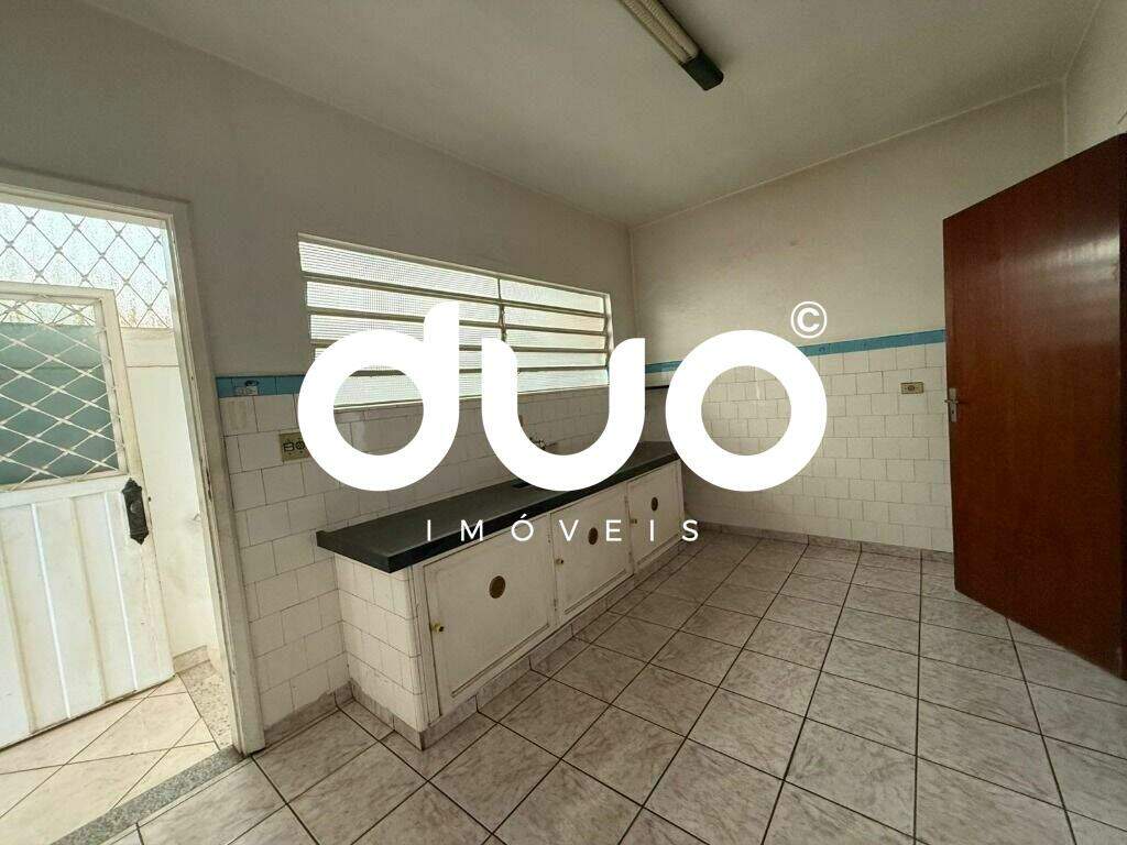 Casa à venda no Centro: 