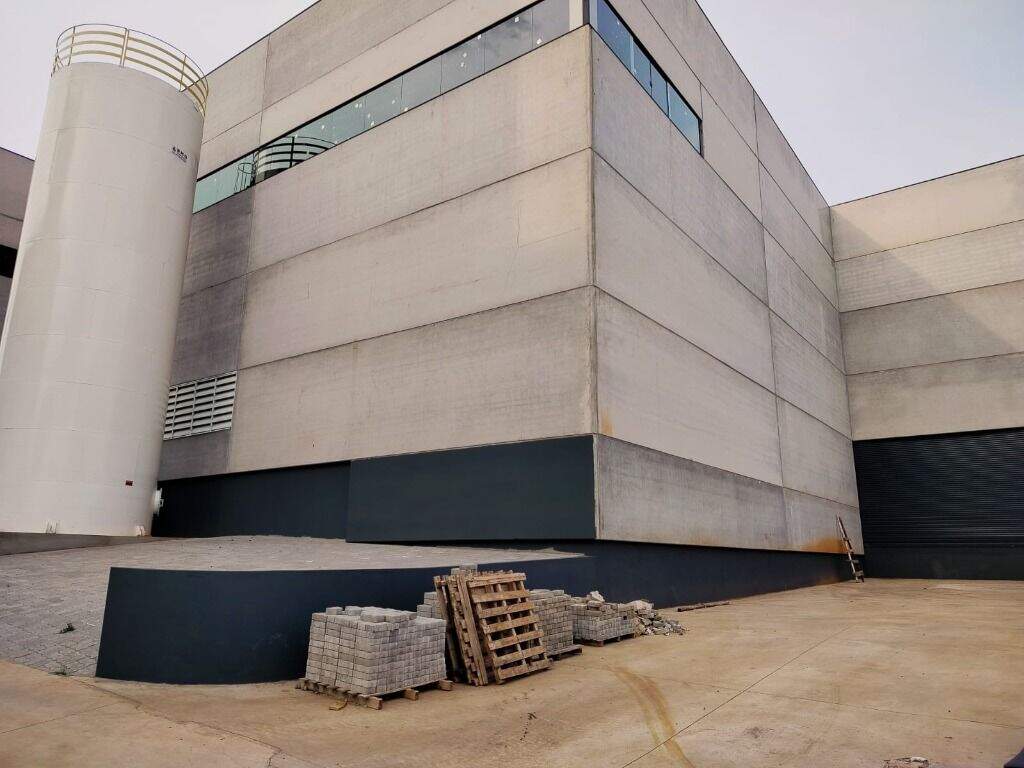 Barracão para aluguel no Vila Areião: 