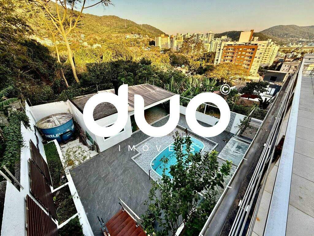 Casa à venda no Itacorubi: 