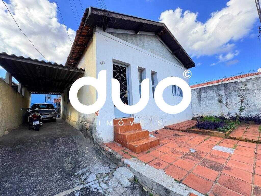 Casa à venda no Paulicéia: 