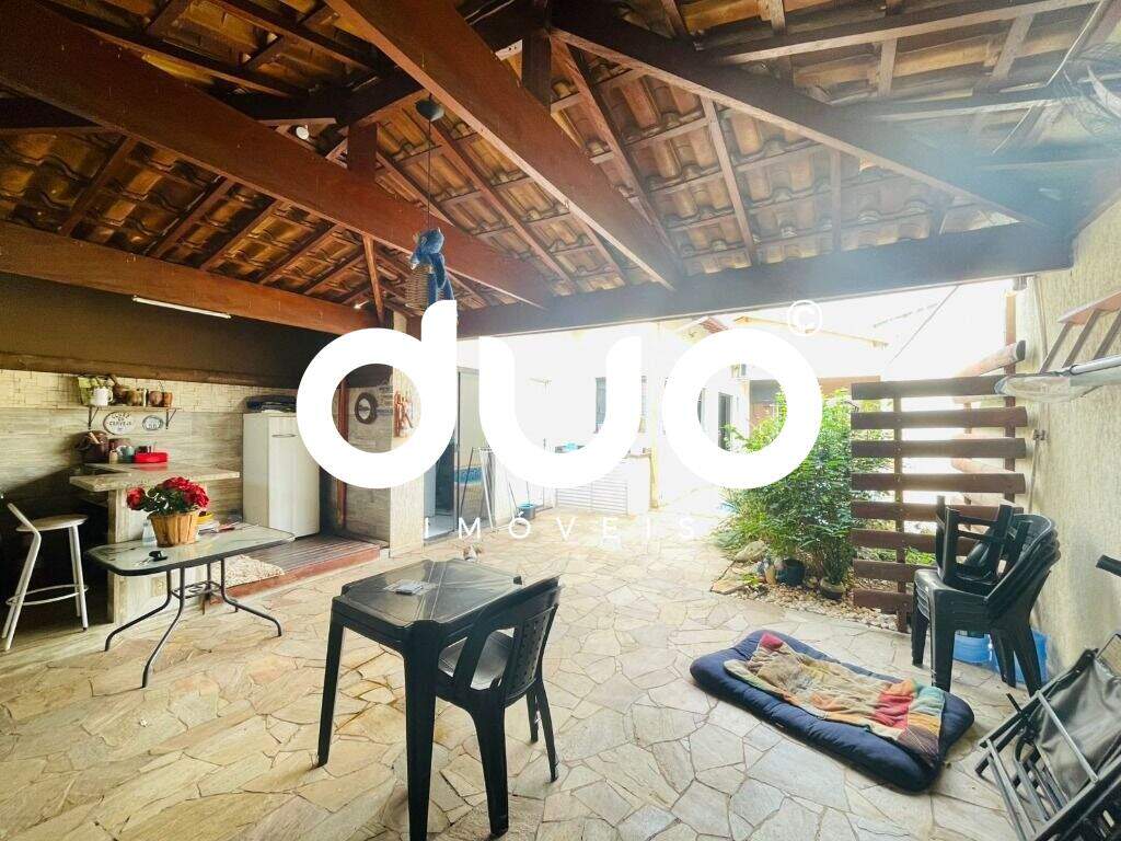 Casa à venda no Água Branca: 