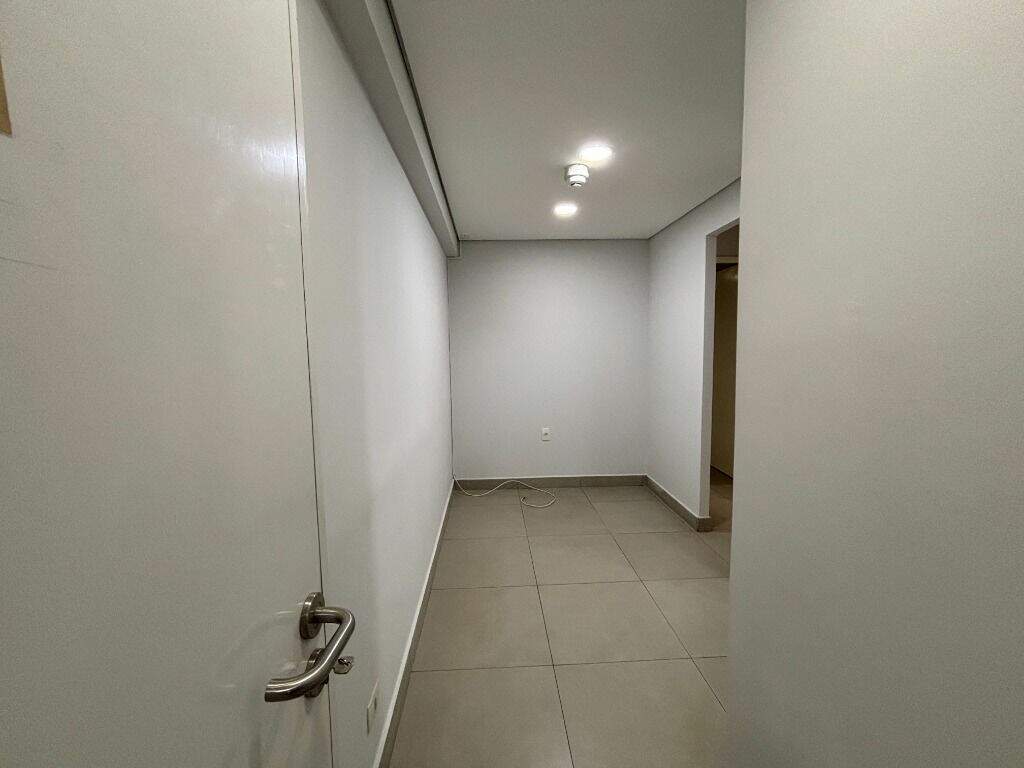 Sala à venda no Centro: 
