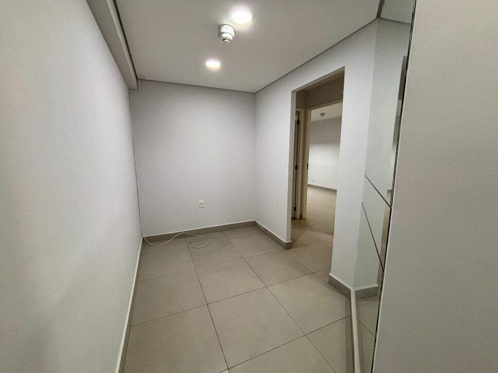 Sala à venda no Centro: 