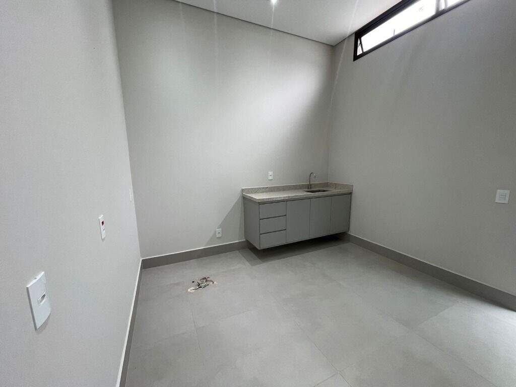 Sala para aluguel no Centro: 
