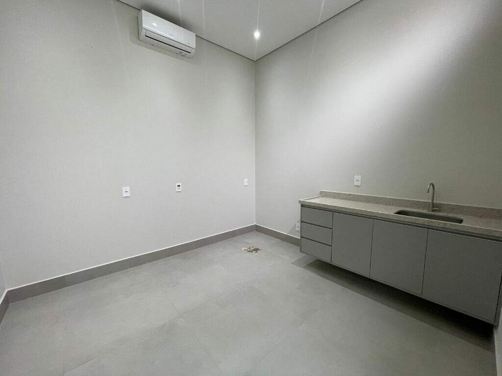Sala para aluguel no Centro: 